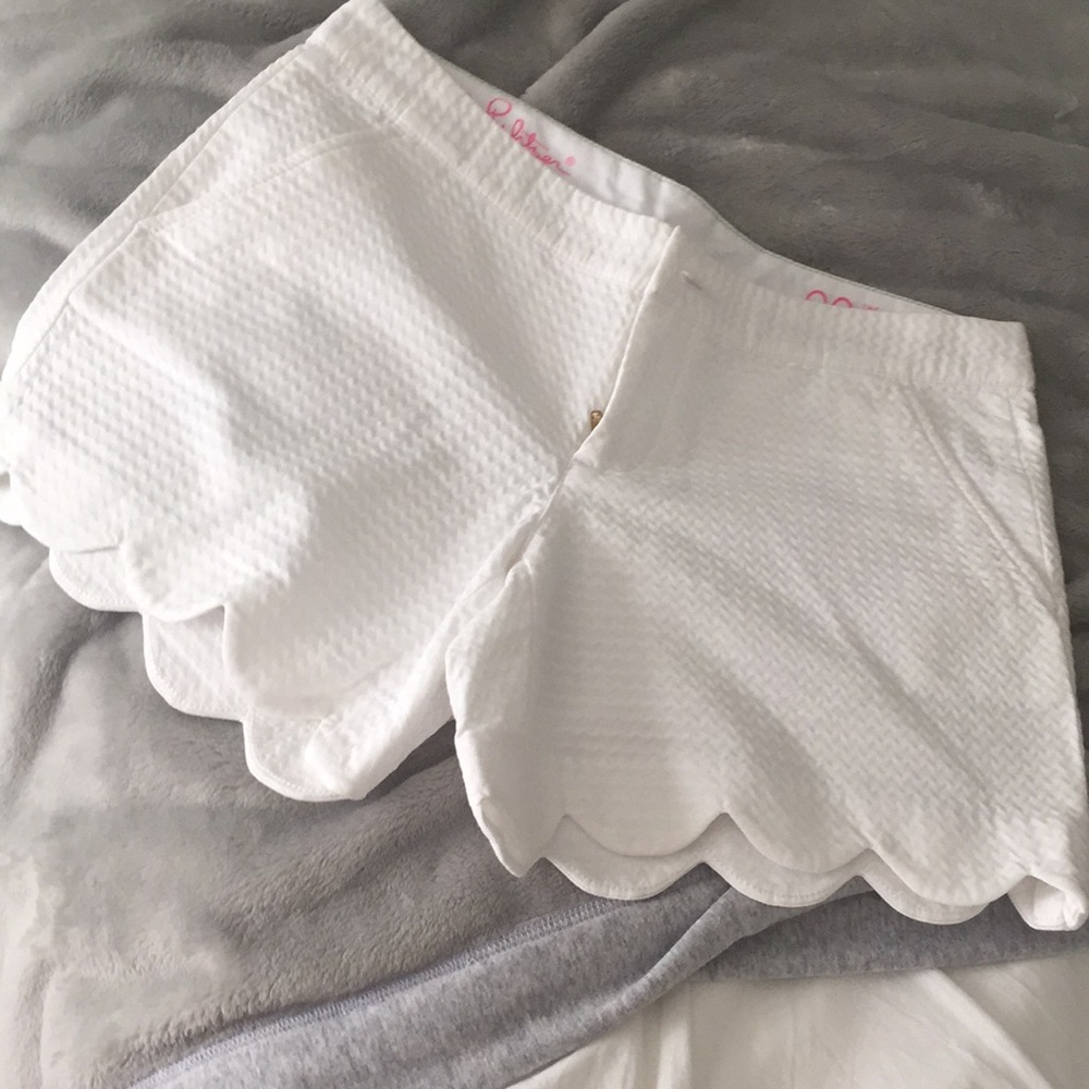 LILLY PULITZER WHITE BUTTERCUP SHORTS 00